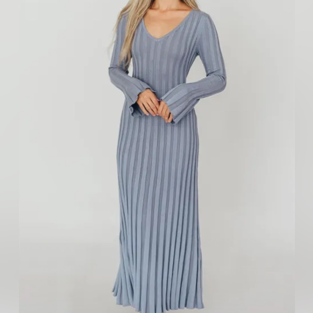 NWT Worth Collective Hadley Long Sleeve V-Neck Knit Maxi Dress